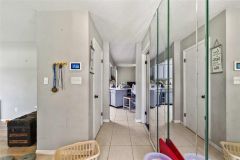 Villa ou maison à vendre à Poinciana, Floride: 3 chambres, 155.98 m2 № 2157255 - photo 2