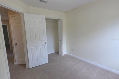 House in Orlando, Florida 4 bedrooms, 188.03 sq.m. № 2351637 - photo 25