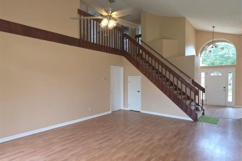 House in Orlando, Florida 4 bedrooms, 188.03 sq.m. № 2351637 - photo 11