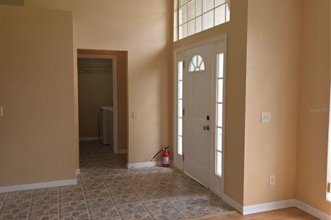 House in Orlando, Florida 4 bedrooms, 188.03 sq.m. № 2351637 - photo 18