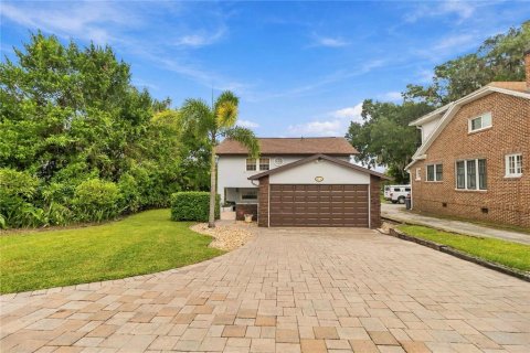 Casa en venta en Orlando, Florida, 4 dormitorios, 205.87 m2 № 2427258 - foto 2
