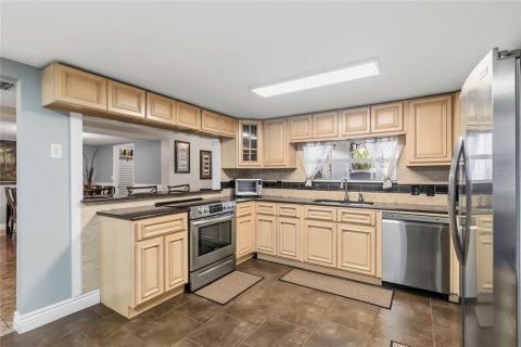 Casa en venta en Orlando, Florida, 4 dormitorios, 205.87 m2 № 2427258 - foto 20