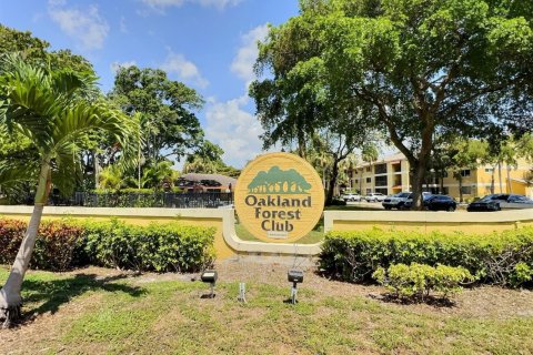 Copropriété à vendre à Oakland Park, Floride: 2 chambres, 107.77 m2 № 2083577 - photo 22