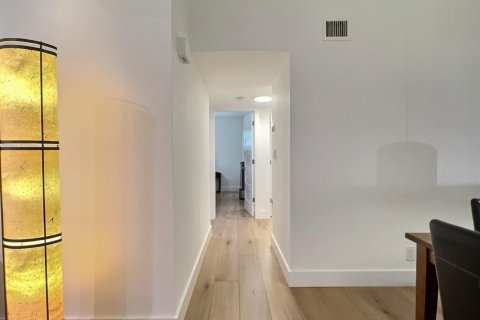 Copropriété à vendre à Oakland Park, Floride: 2 chambres, 107.77 m2 № 2083577 - photo 12
