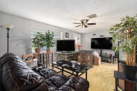 House in Holiday, Florida 3 bedrooms, 115.57 sq.m. № 1808183 - photo 2