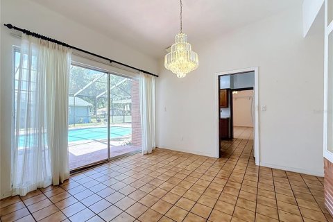 House in Tampa, Florida 3 bedrooms, 226.68 sq.m. № 2150339 - photo 16