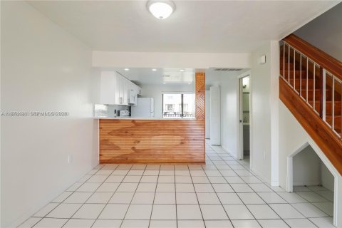 Купить кондоминиум в Хайалиа, Флорида 2 спальни, 94.67м2, № 2044423 - фото 7