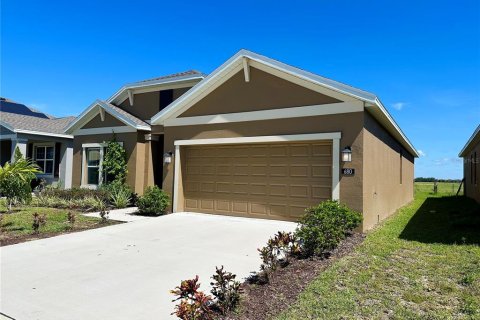 House in ASTONIA in Davenport, Florida 4 bedrooms, 172.15 sq.m. № 1879518 - photo 5