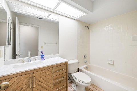 Casa en venta en Valrico, Florida, 4 dormitorios, 291.62 m2 № 2151500 - foto 24