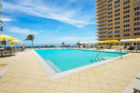 Condominio en venta en Fort Lauderdale, Florida, 1 dormitorio, 101.08 m2 № 2077174 - foto 27