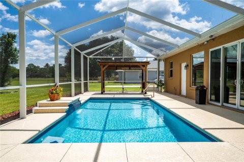 Casa en venta en Silver Springs Shores, Florida, 3 dormitorios, 300.07 m2 № 1769123 - foto 15