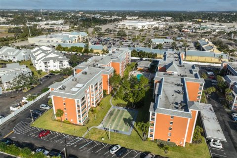 Copropriété à vendre à Saint Petersburg, Floride: 1 chambre, 83.61 m2 № 1560082 - photo 10