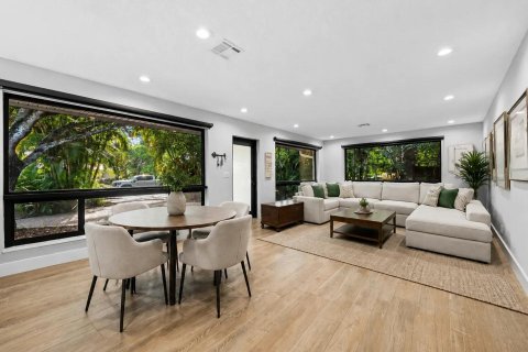 Casa en venta en Fort Lauderdale, Florida, 3 dormitorios, 277.87 m2 № 2417977 - foto 6