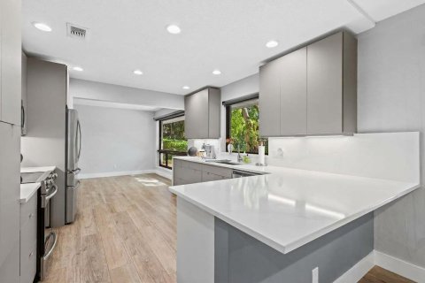 Casa en venta en Fort Lauderdale, Florida, 3 dormitorios, 277.87 m2 № 2417977 - foto 7