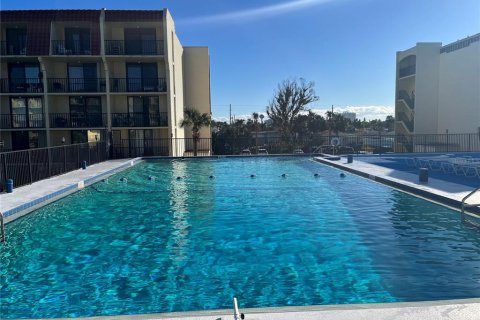 Copropriété à louer à Daytona Beach, Floride: 1 chambre, 54.81 m2 № 2108478 - photo 12