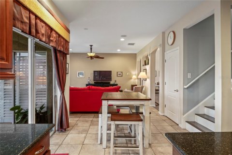 House in Land O' Lakes, Florida 5 bedrooms, 259.2 sq.m. № 1906210 - photo 15