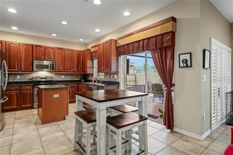House in Land O' Lakes, Florida 5 bedrooms, 259.2 sq.m. № 1906210 - photo 17