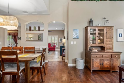 House in Land O' Lakes, Florida 5 bedrooms, 259.2 sq.m. № 1906210 - photo 7