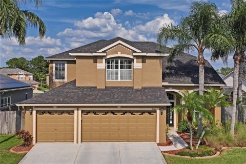 House in Land O' Lakes, Florida 5 bedrooms, 259.2 sq.m. № 1906210 - photo 2