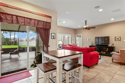 House in Land O' Lakes, Florida 5 bedrooms, 259.2 sq.m. № 1906210 - photo 16