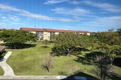 Condo à Pembroke Pines, Floride, 2 chambres № 2153747
