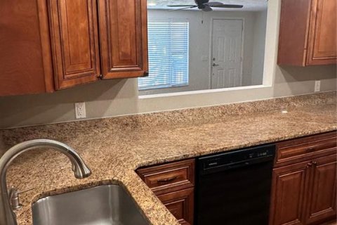 Apartamento en alquiler en Englewood, Florida, 3 dormitorios, 189.06 m2 № 2258832 - foto 7