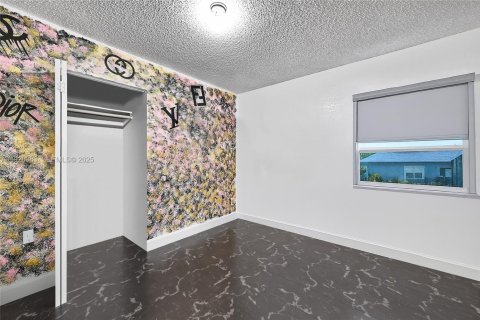 Купить виллу или дом в Форт-Лодердейл, Флорида 3 спальни, 103.86м2, № 1989659 - фото 10