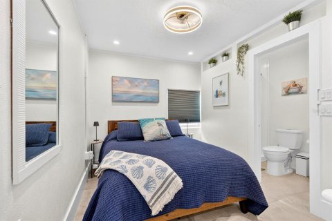 Apartment in Bradenton, Florida 1 bedroom, 41.81 sq.m. № 2223255 - photo 9