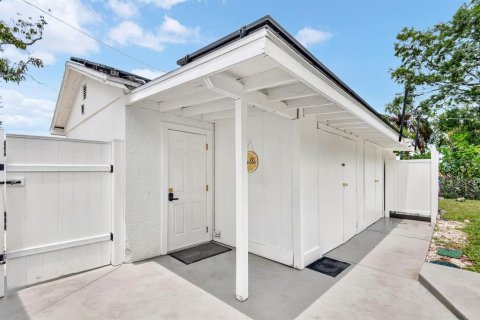 Apartment in Bradenton, Florida 1 bedroom, 41.81 sq.m. № 2223255