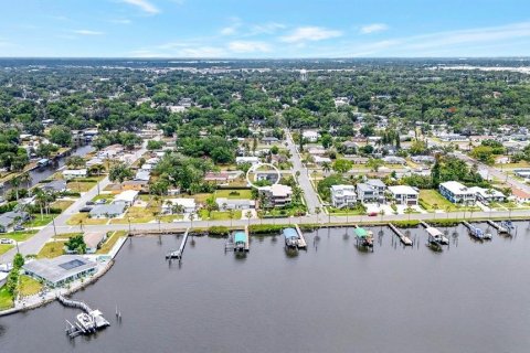Apartment in Bradenton, Florida 1 bedroom, 41.81 sq.m. № 2223255 - photo 23