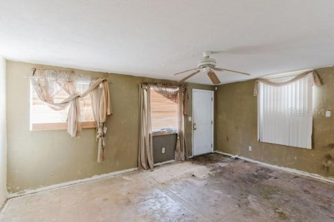 House in Largo, Florida 2 bedrooms, 93.37 sq.m. № 1526720 - photo 13