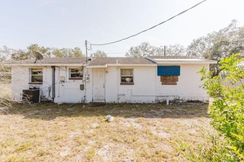 House in Largo, Florida 2 bedrooms, 93.37 sq.m. № 1526720 - photo 5