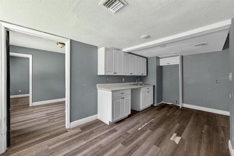 Commercial property in Orlando, Florida 166.11 sq.m. № 1869456 - photo 7