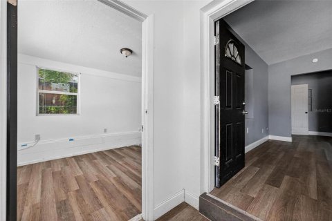 Commercial property in Orlando, Florida 166.11 sq.m. № 1869456 - photo 28