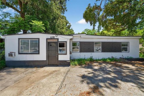 Commercial property in Orlando, Florida 166.11 sq.m. № 1869456 - photo 1