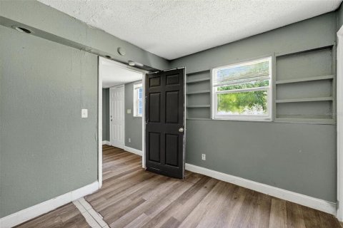Commercial property in Orlando, Florida 166.11 sq.m. № 1869456 - photo 11