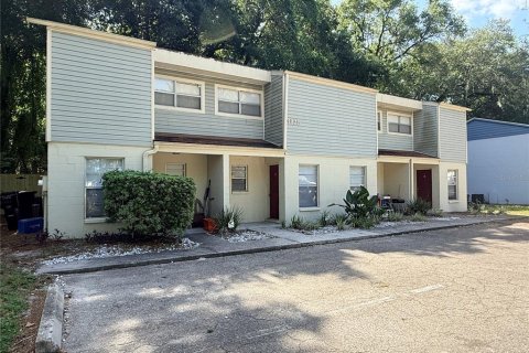 Townhouse in Gainesville, Florida 2 bedrooms, 92.16 sq.m. № 2221728