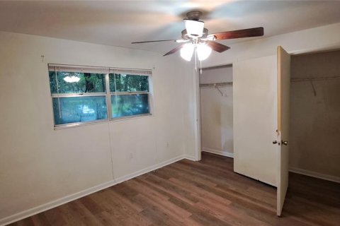 Townhouse in Gainesville, Florida 2 bedrooms, 92.16 sq.m. № 2221728 - photo 15