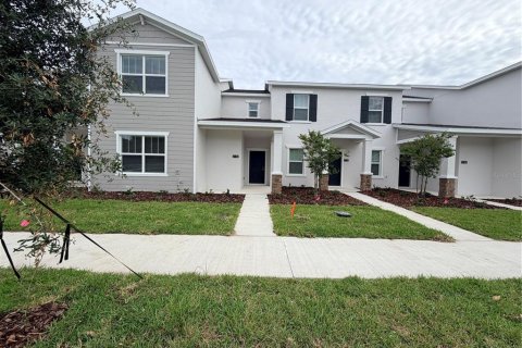 Touwnhouse à Apopka, Floride 4 chambres, 185.8 m2 № 2092355