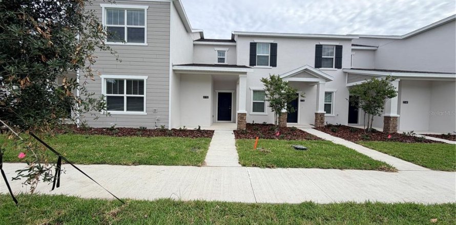 Touwnhouse à Apopka, Floride 4 chambres, 185.8 m2 № 2092355