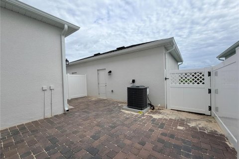 Touwnhouse à louer à Apopka, Floride: 4 chambres, 185.8 m2 № 2092355 - photo 19