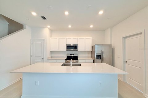 Touwnhouse à louer à Apopka, Floride: 4 chambres, 185.8 m2 № 2092355 - photo 6