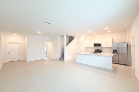 Touwnhouse à louer à Apopka, Floride: 4 chambres, 185.8 m2 № 2092355 - photo 5