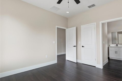 Casa en venta en Eustis, Florida, 4 dormitorios, 185.8 m2 № 2409820 - foto 12
