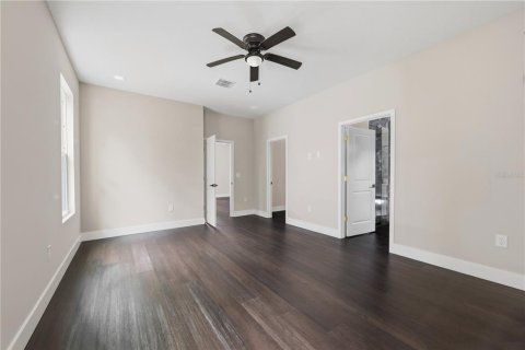Casa en venta en Eustis, Florida, 4 dormitorios, 185.8 m2 № 2409820 - foto 18