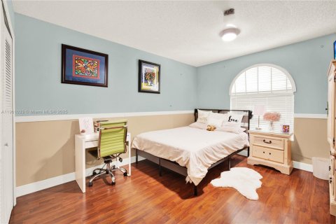 Villa ou maison à vendre à Miami, Floride: 4 chambres, 223.71 m2 № 1953447 - photo 20