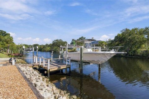 Villa ou maison à vendre à Port Charlotte, Floride: 3 chambres, 159.98 m2 № 2416248 - photo 5