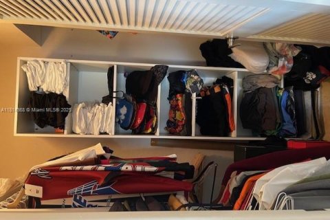 Copropriété à vendre à Pembroke Pines, Floride: 2 chambres, 108.7 m2 № 1958334 - photo 8