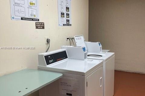 Copropriété à vendre à Pembroke Pines, Floride: 2 chambres, 108.7 m2 № 1958334 - photo 10