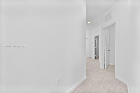 Villa ou maison à louer à Homestead, Floride: 4 chambres № 1987524 - photo 16